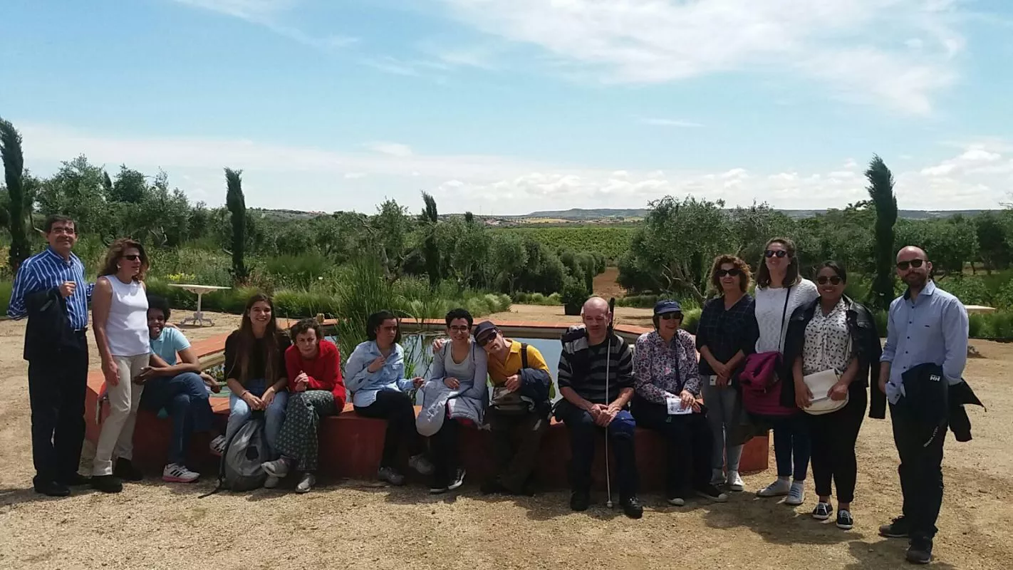 Apoya a Fundación AMPAO con tu donación para continuar sus programas de inclusión para personas con discapacidad intelectual.