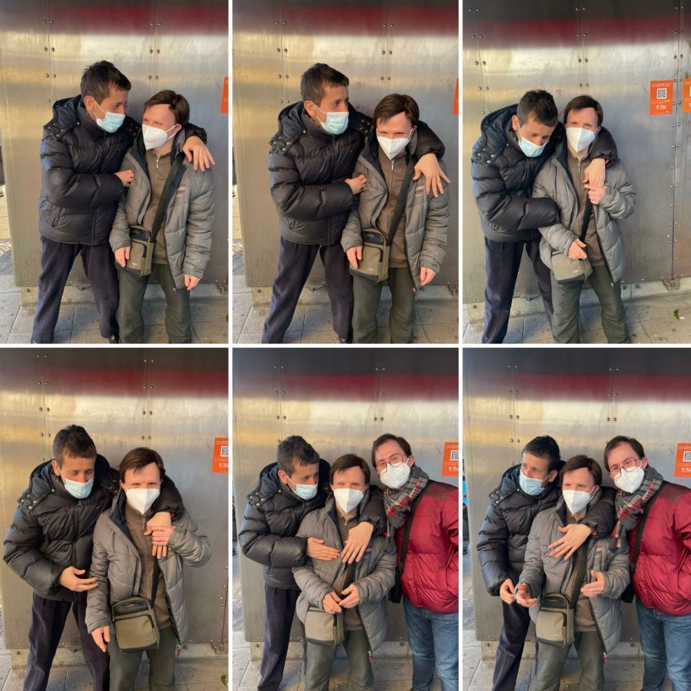 Ambiente positivo y colaborativo durante una actividad grupal