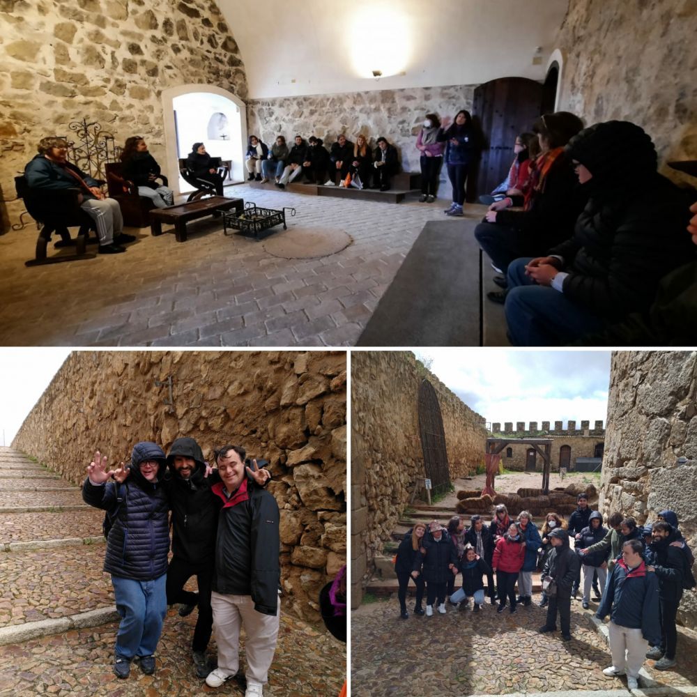 Grupo compartiendo una experiencia cultural en equipo