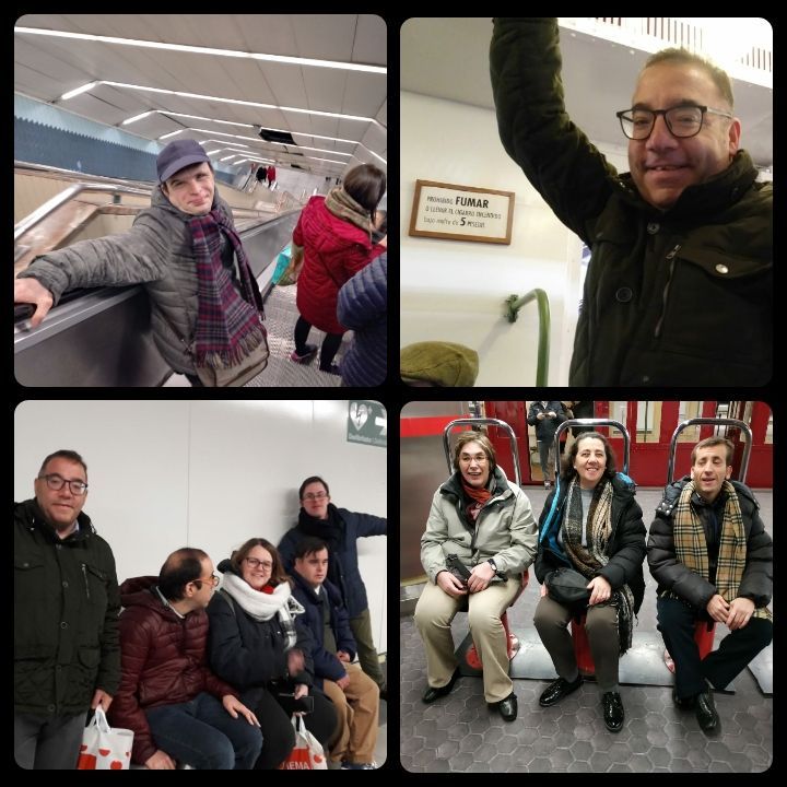 Personas compartiendo impresiones durante la salida