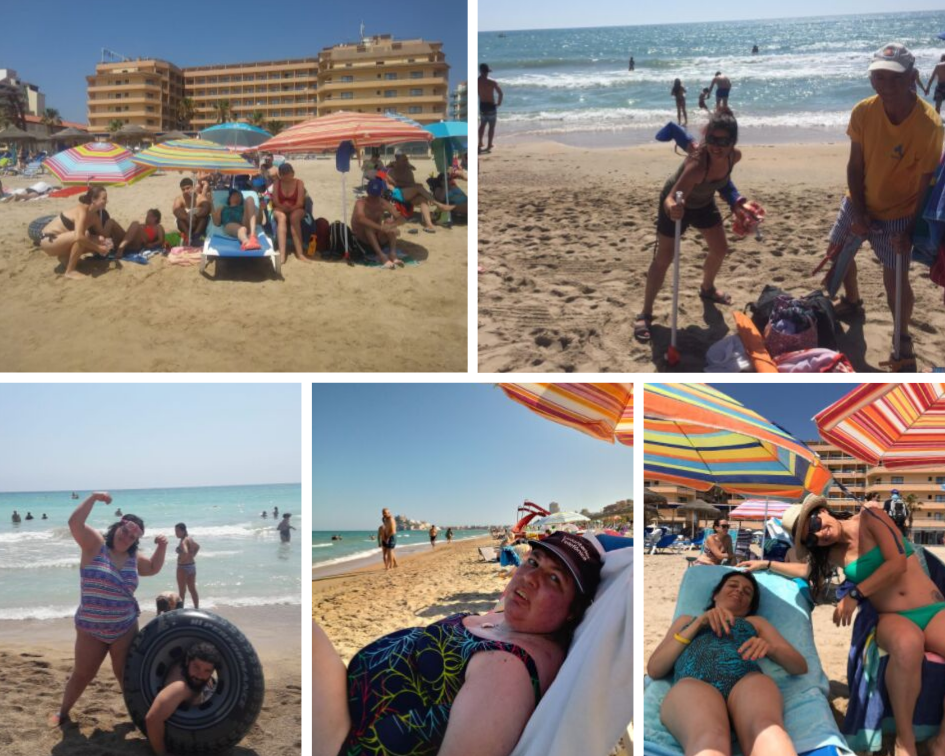 Grupo disfrutando del tiempo libre junto al mar. Playa